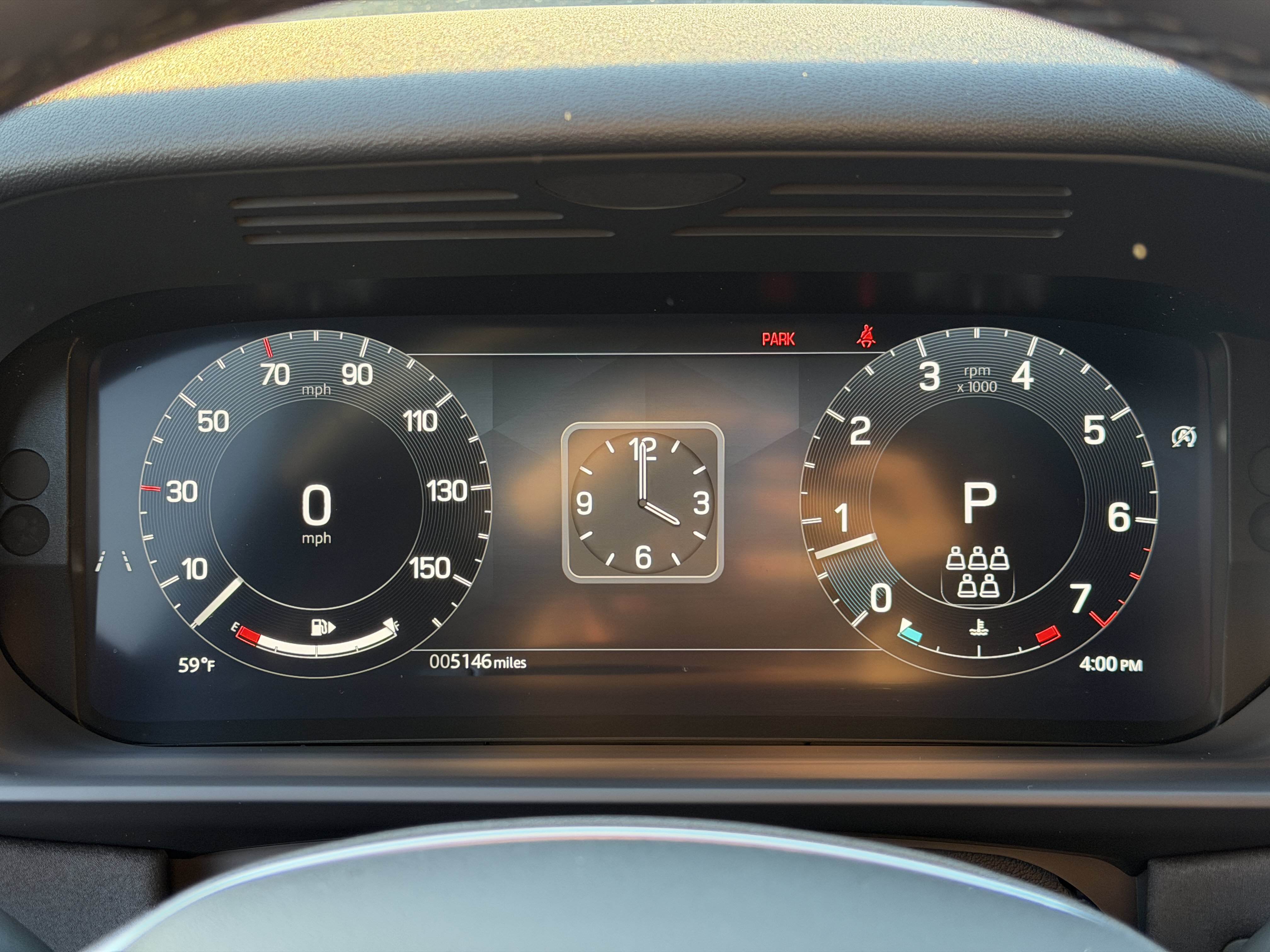 Certified 2025 Land Rover Discovery S AWD/4WD image 23