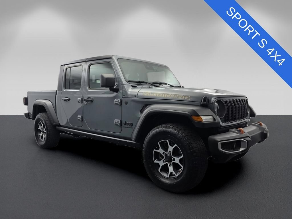 Used 2025 Jeep Gladiator Sport AWD/4WD image 1
