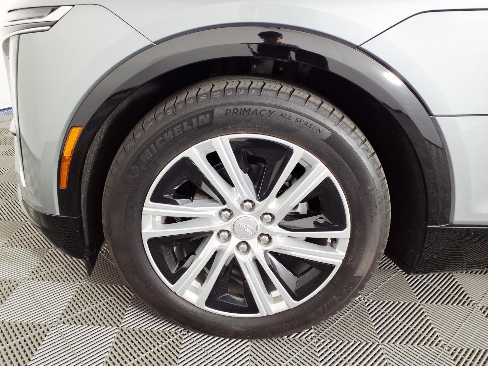 Certified 2024 Cadillac Lyriq Tech AWD/4WD image 7