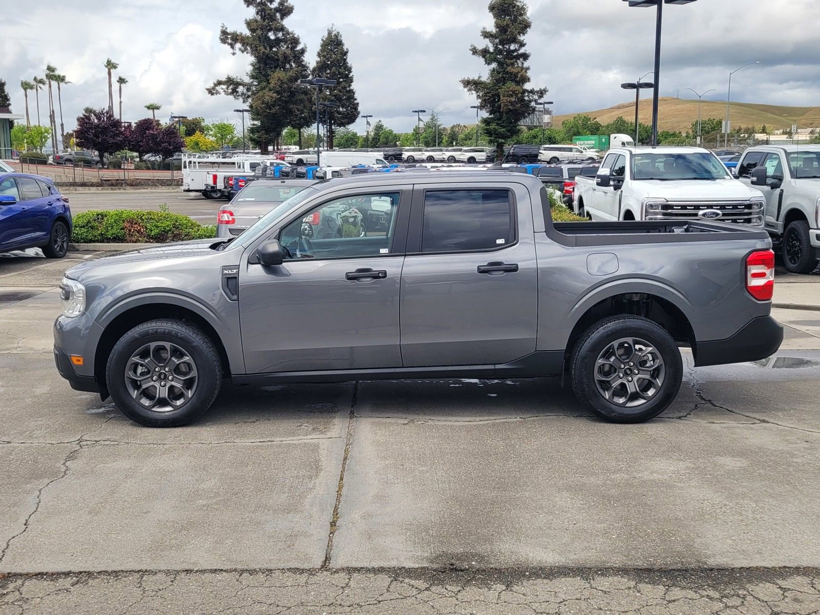 Used 2024 Ford Maverick XLT image 7