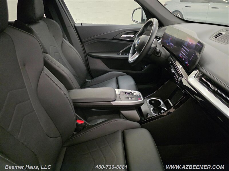 Used 2023 BMW X1 xDrive28i w/ Convenience Package AWD/4WD image 41