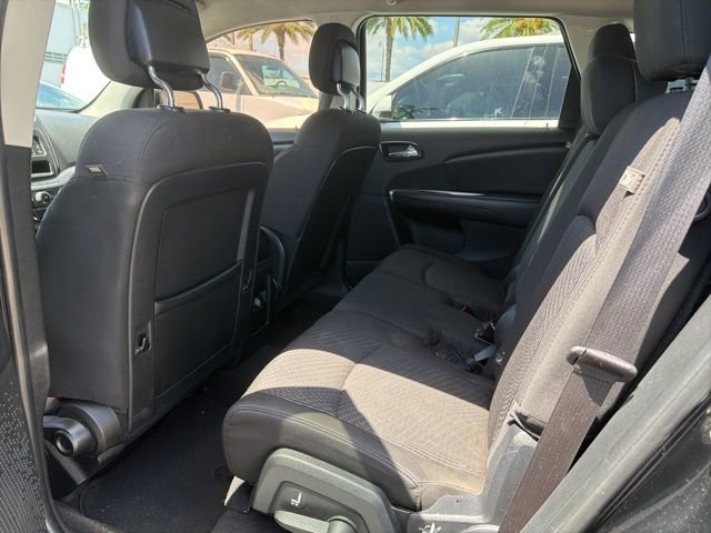 Used 2015 Dodge Journey SXT w/ Flexible Seating Group FWD image 8