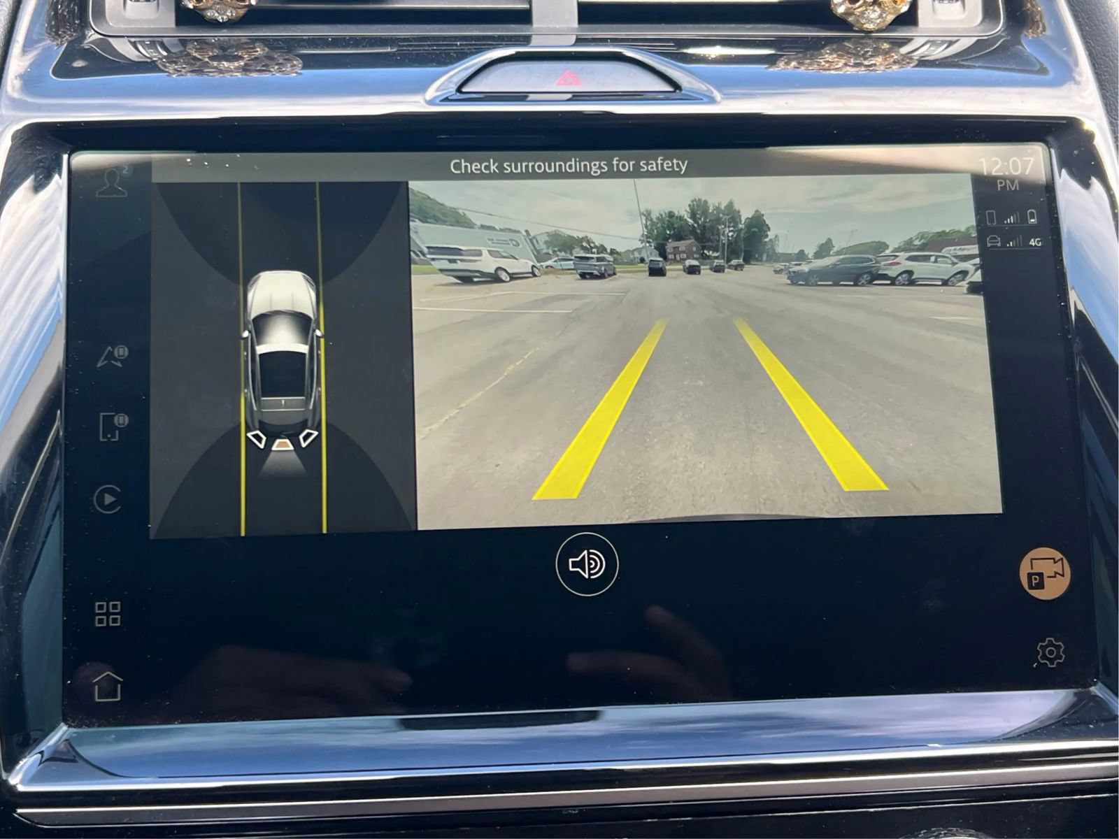 Used 2022 Jaguar E-PACE SE AWD/4WD image 39