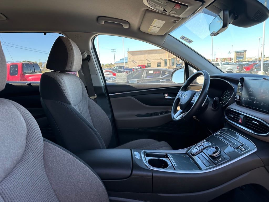 Used 2022 Hyundai Santa Fe SEL Convenience w/ Cargo Package image 29