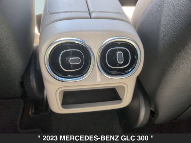 Used 2023 Mercedes-Benz GLC 300 4MATIC image 28