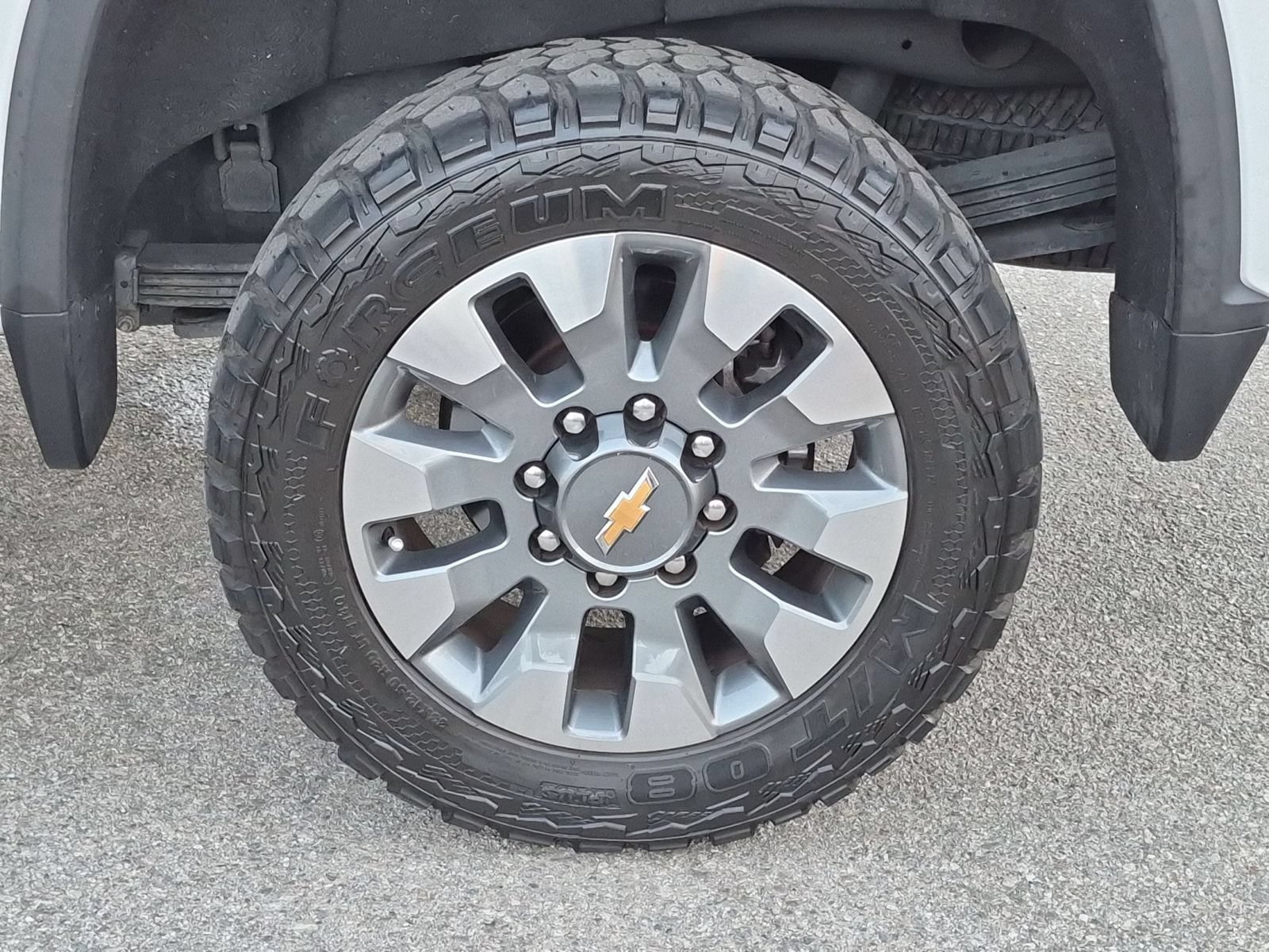 Used 2024 Chevrolet Silverado 2500 Custom w/ Custom Value Package RWD image 9
