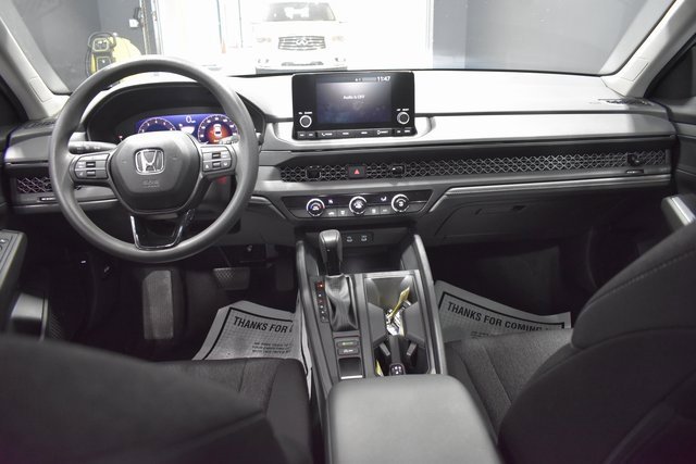 Used 2025 Honda Accord LX image 13