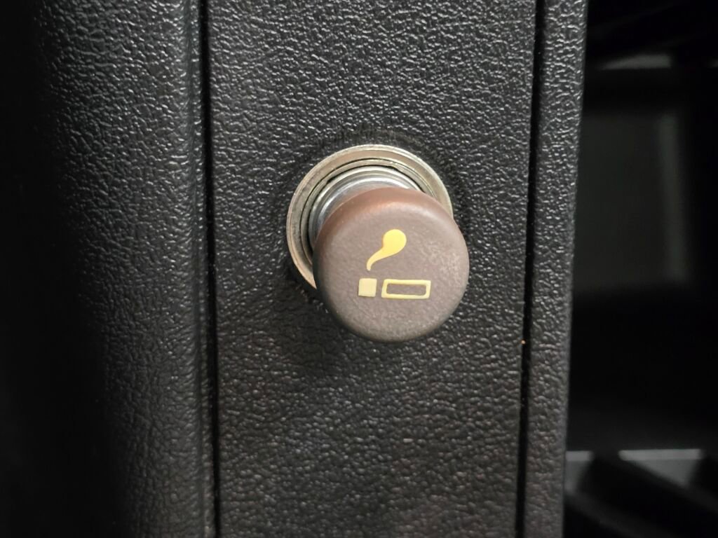 Used 1993 Chevrolet Camaro Z28 image 73