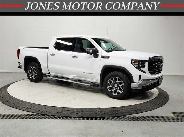Used 2024 GMC Sierra 1500 SLT w/ SLT Premium Package