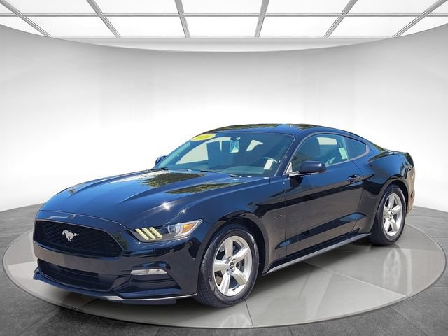 Used 2016 Ford Mustang Coupe RWD image 9