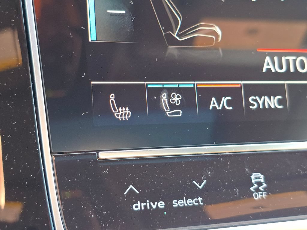 New 2026 Audi Q8 Prestige AWD/4WD image 34