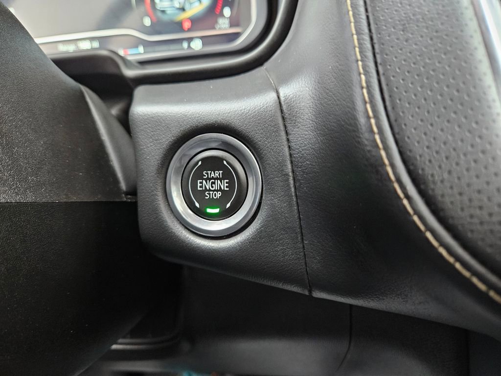 Used 2023 GMC Yukon SLT w/ SLT Premium Package image 29