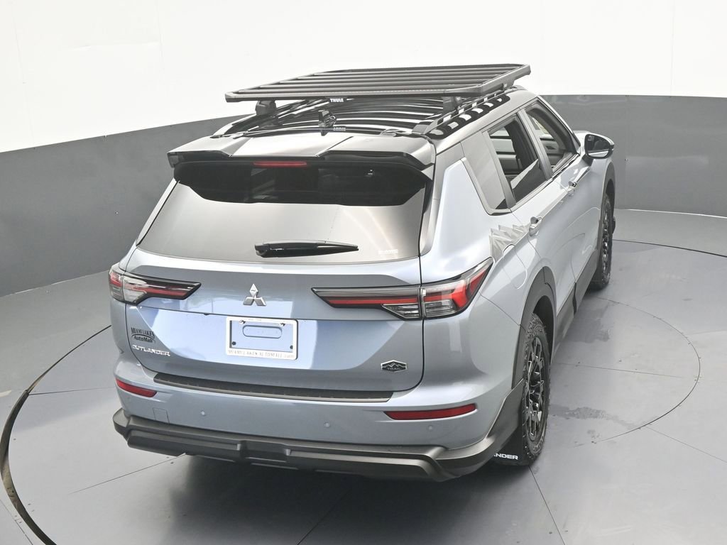 New 2025 Mitsubishi Outlander AWD image 62