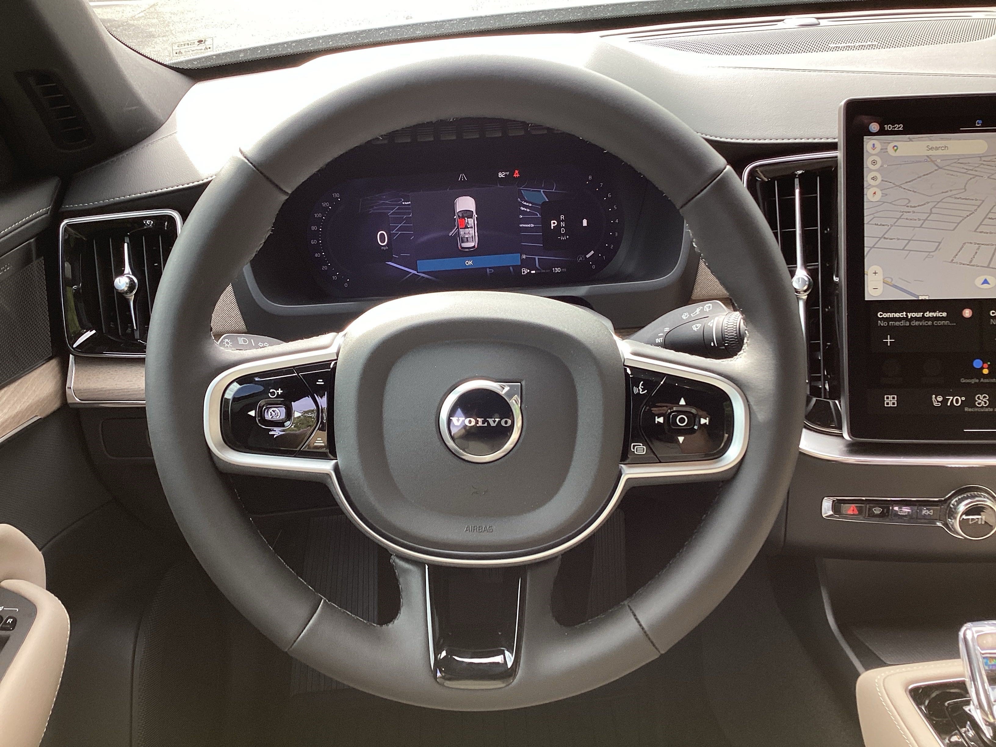 Certified 2026 Volvo XC90 B6 Plus w/ Protection Package Premier AWD/4WD image 11