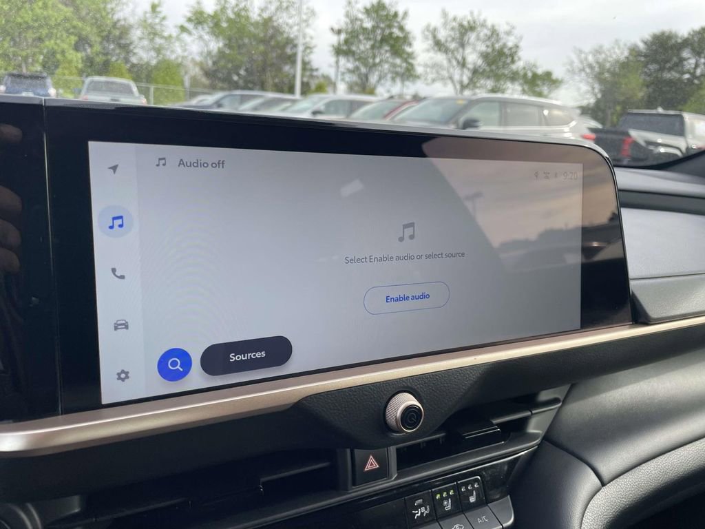 Used 2026 Toyota Crown XLE image 38