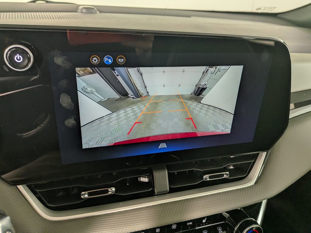 New 2026 Chevrolet Equinox LT w/ Convenience Package II image 25