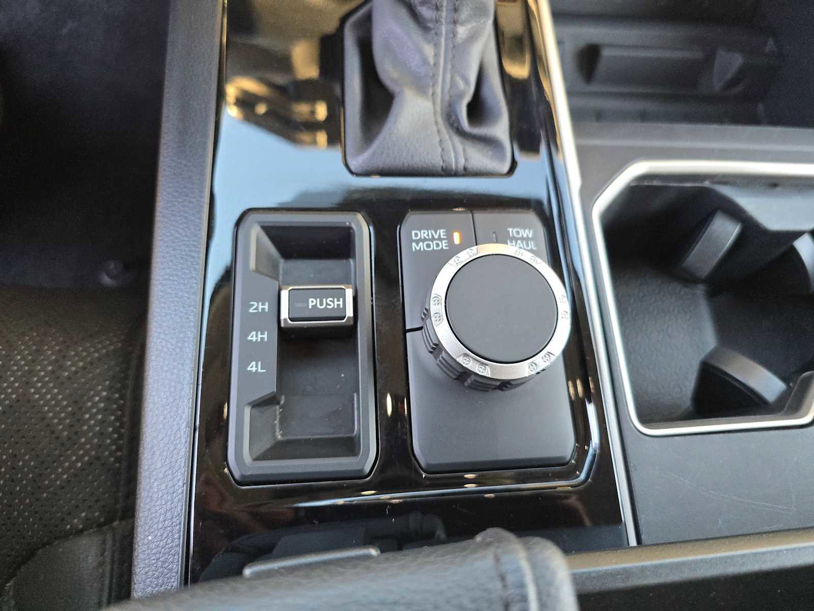 Used 2024 Toyota Tundra SR5 w/ SR5 Premium Package image 32