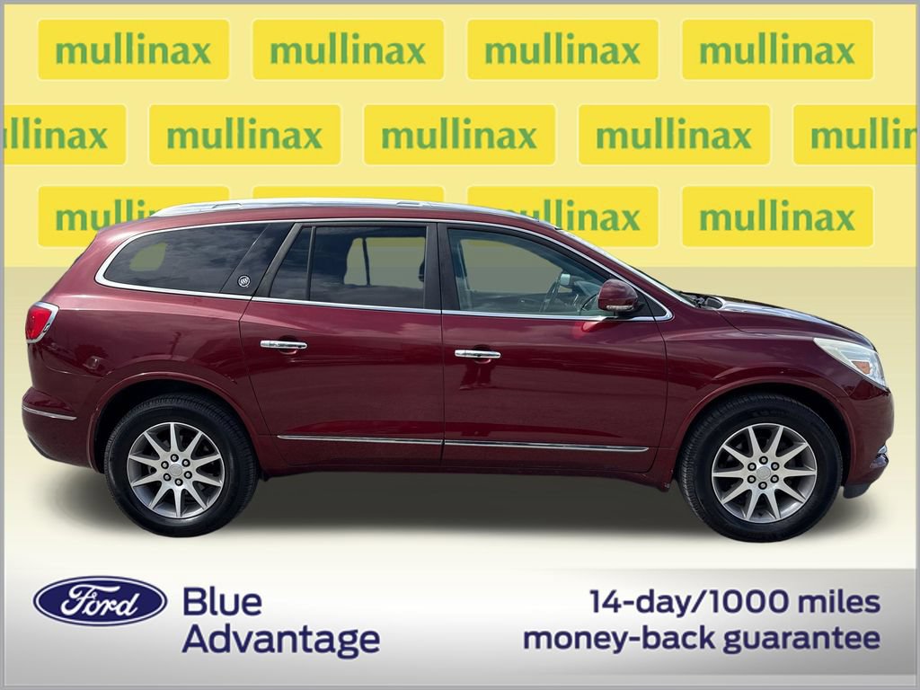 Used 2017 Buick Enclave Convenience FWD image 2