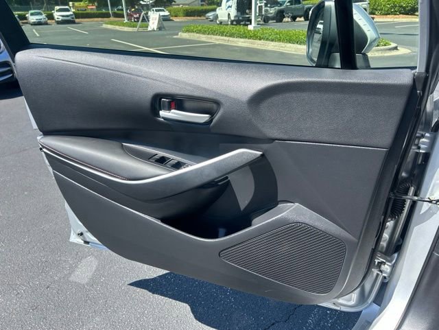 Used 2025 Toyota Corolla SE FWD image 25
