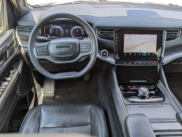 Used 2024 Jeep Wagoneer L Series II RWD image 23