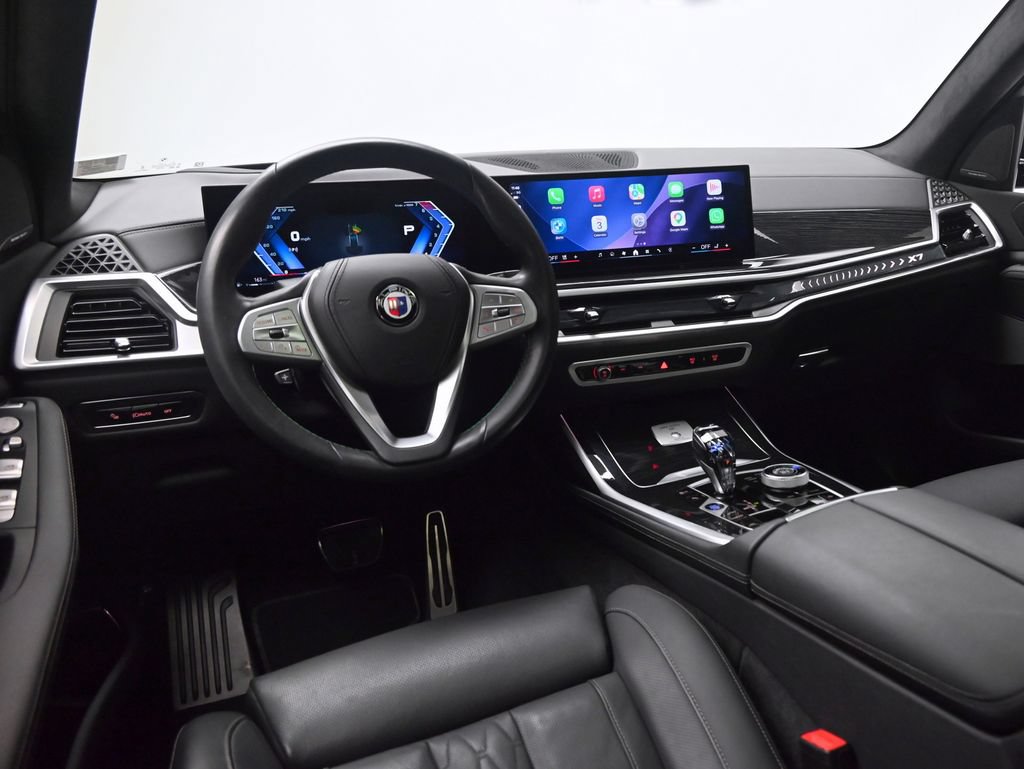 Used 2025 BMW ALPINA XB7 AWD/4WD image 14