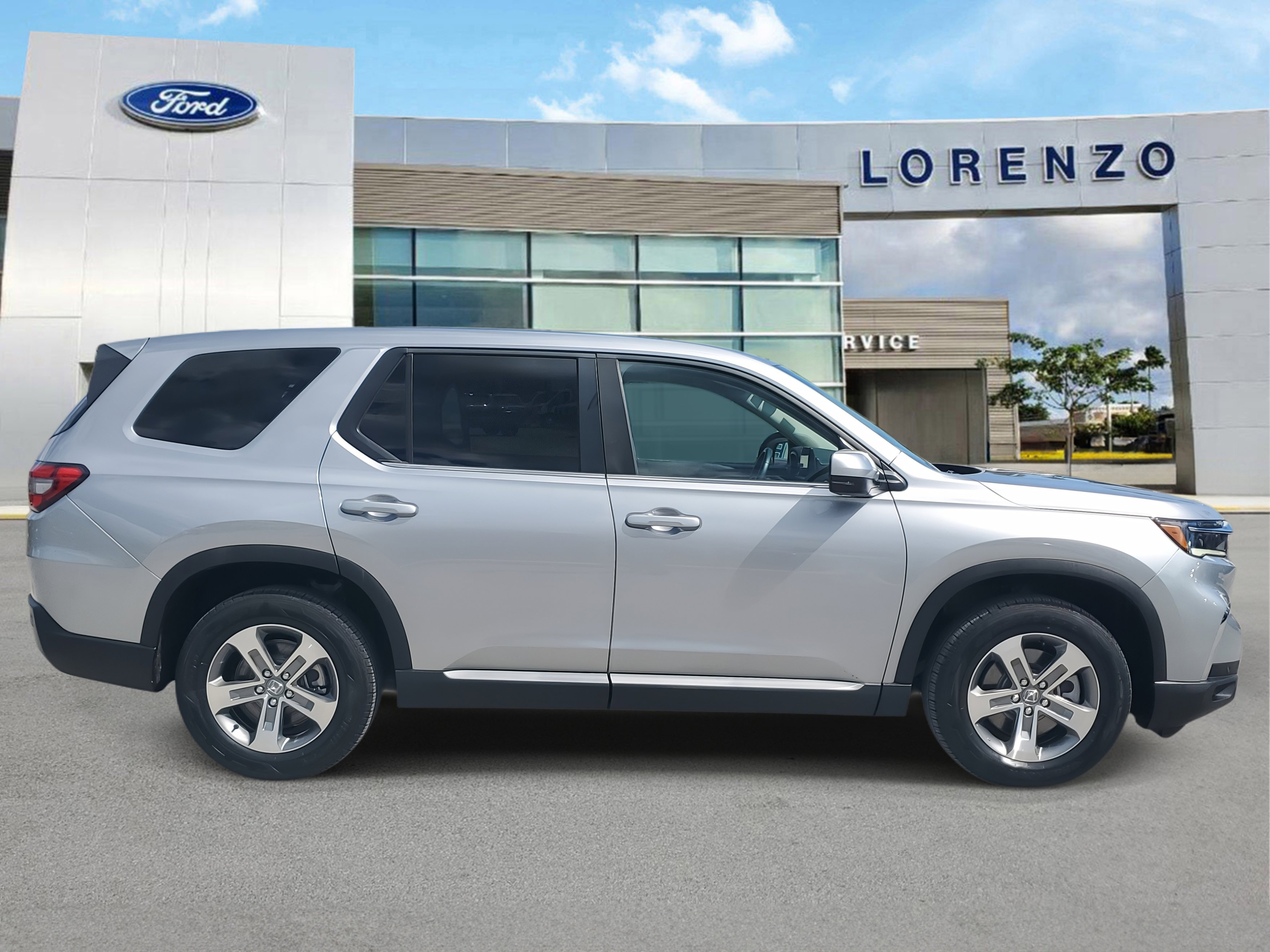 Used 2024 Honda Pilot EX-L image 4