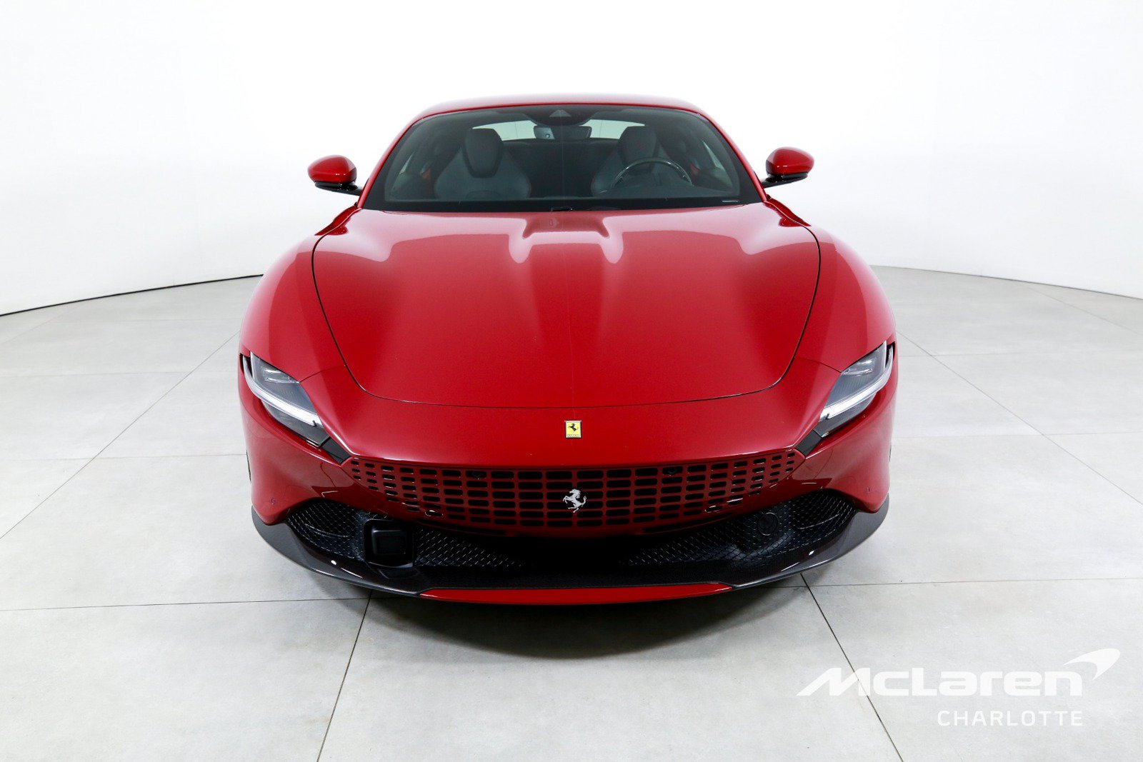 Used 2022 Ferrari Roma RWD image 4