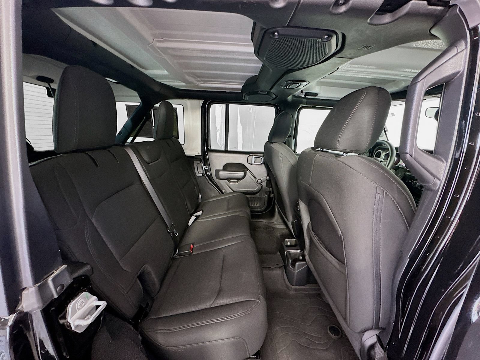 Used 2023 Jeep Wrangler Unlimited Sport AWD/4WD image 24