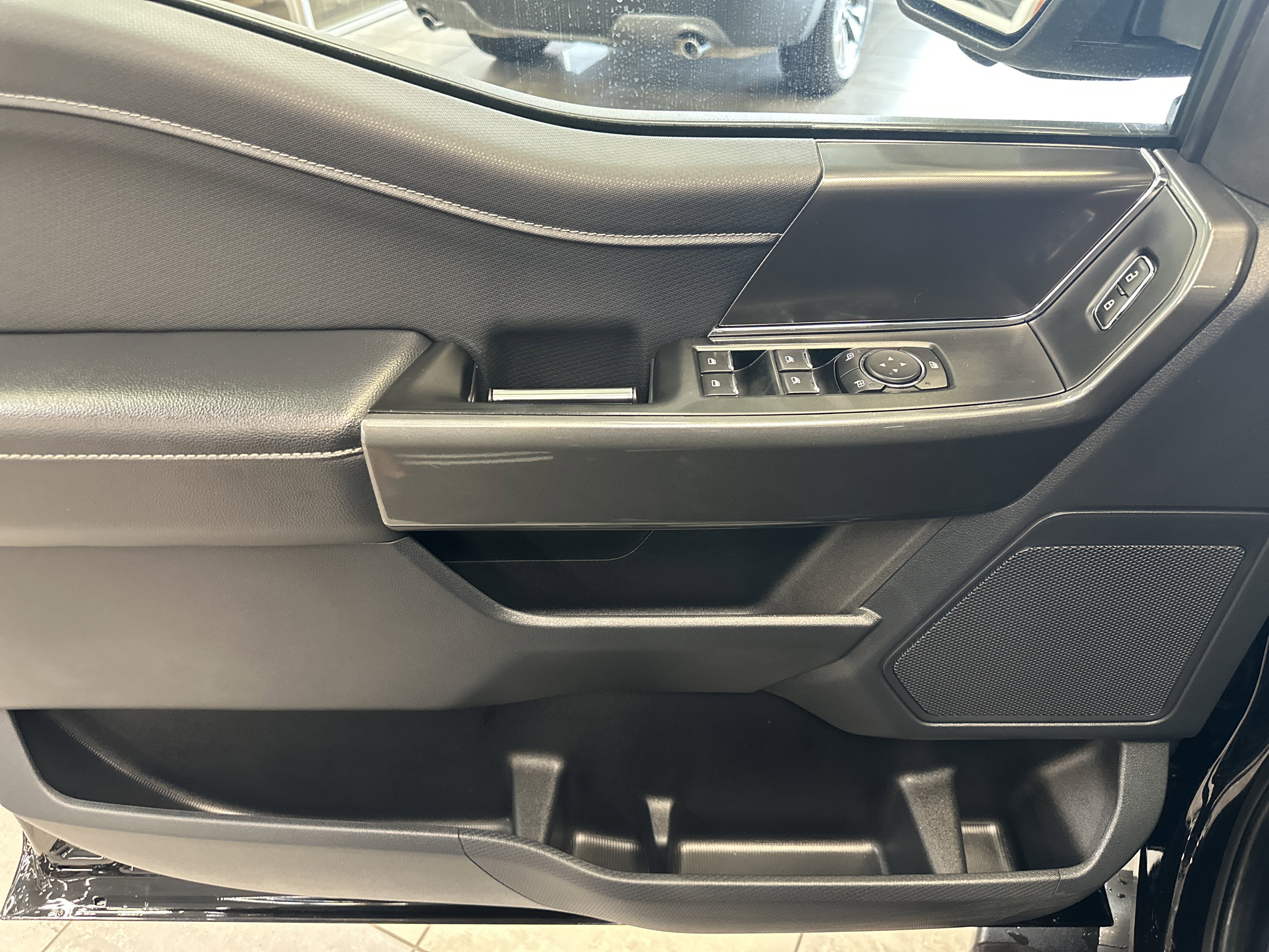 Used 2022 Ford F150 XLT w/ Equipment Group 302A High image 24