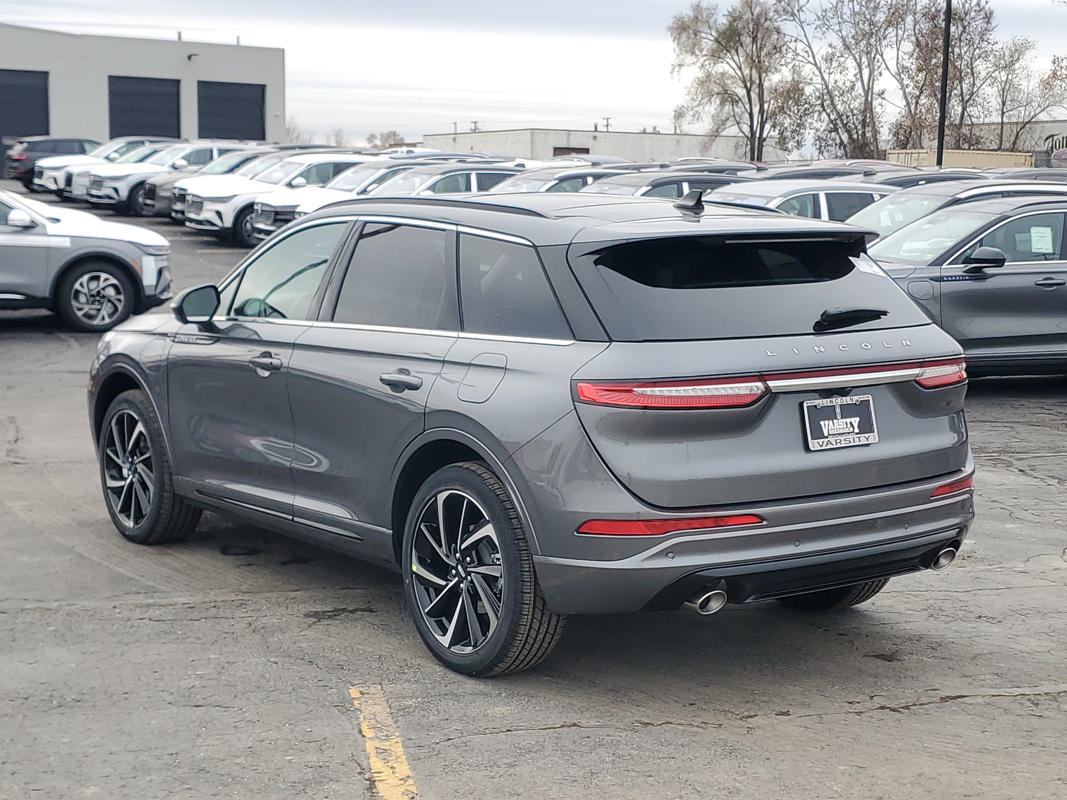 New 2026 Lincoln Corsair Grand Touring image 3