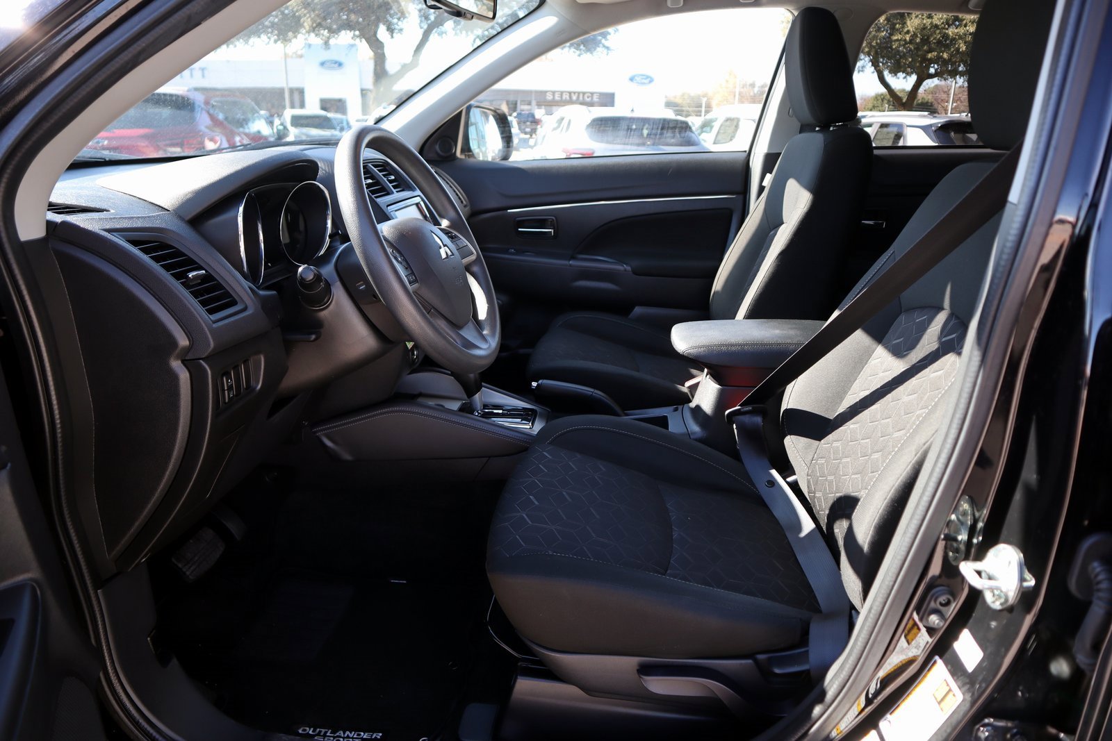 Used 2024 Mitsubishi Outlander Sport ES image 19