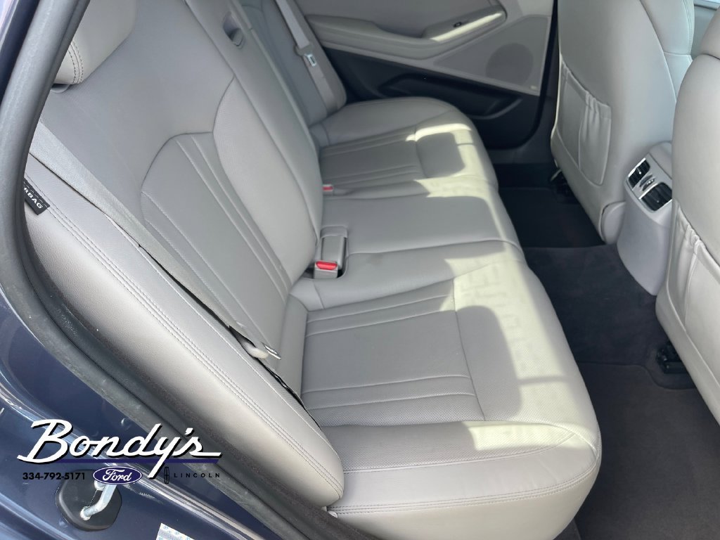 Used 2015 Hyundai Genesis 3.8 w/ Option Group 02 RWD image 16