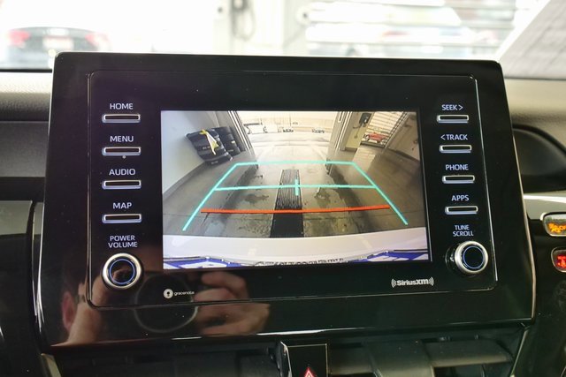 Used 2021 Toyota Camry LE image 20