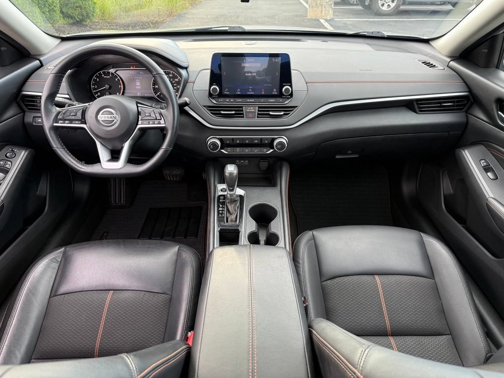 Used 2021 Nissan Altima 2.5 SR w/ SR Premium Package FWD image 33