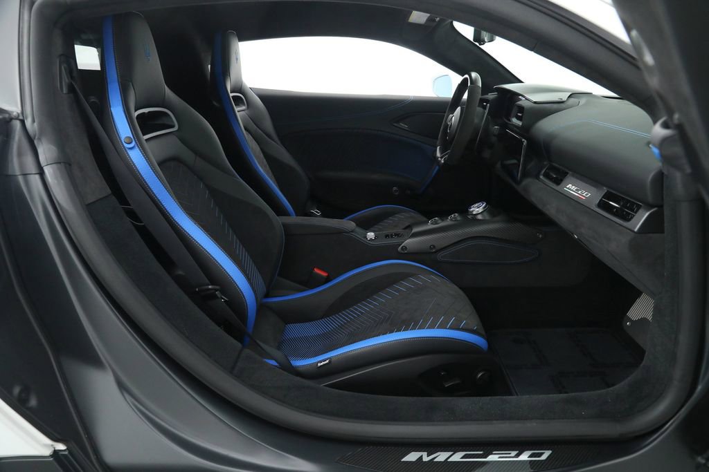 Certified 2022 Maserati MC20 Coupe RWD image 21