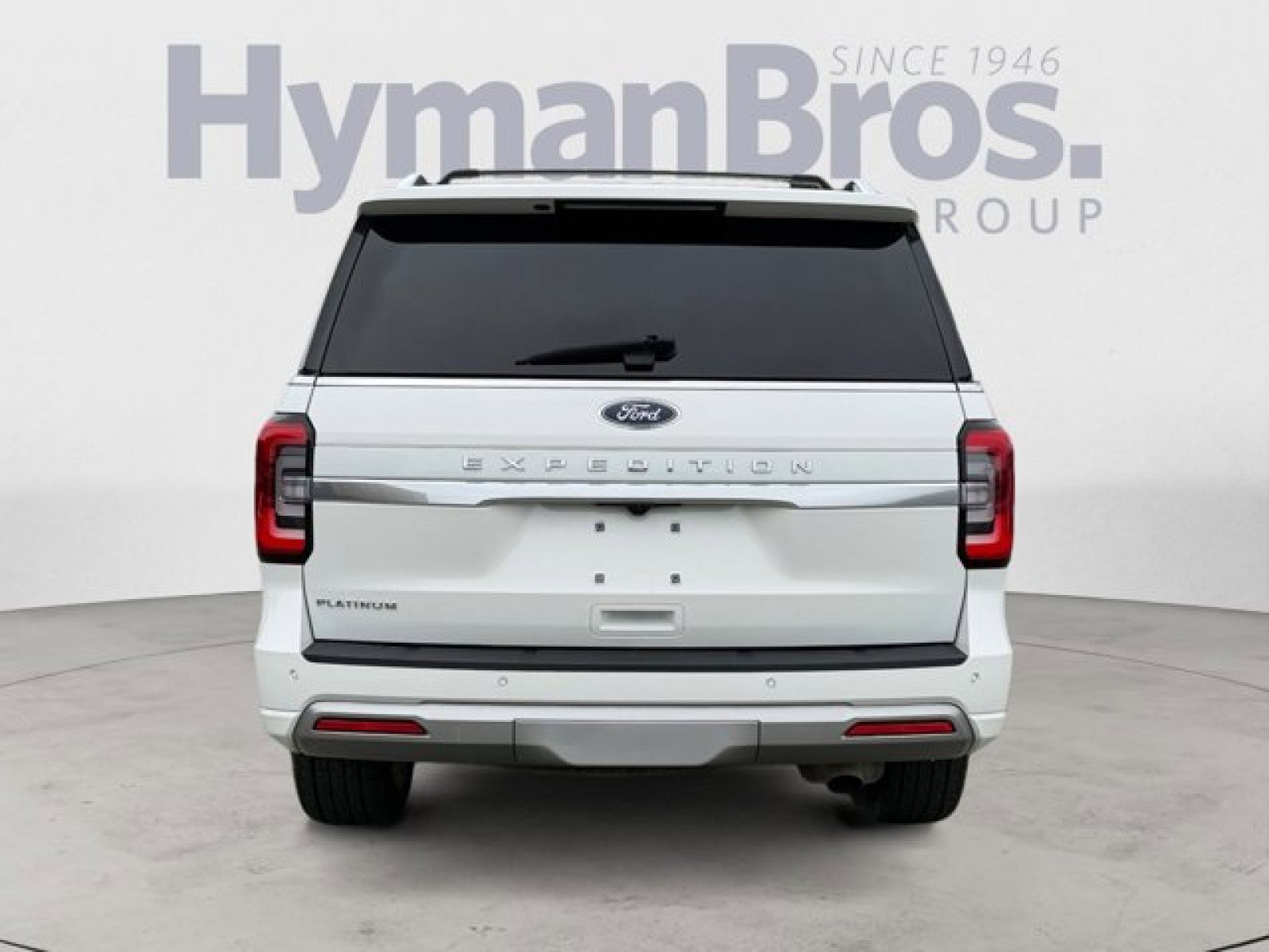 Used 2023 Ford Expedition Platinum image 4