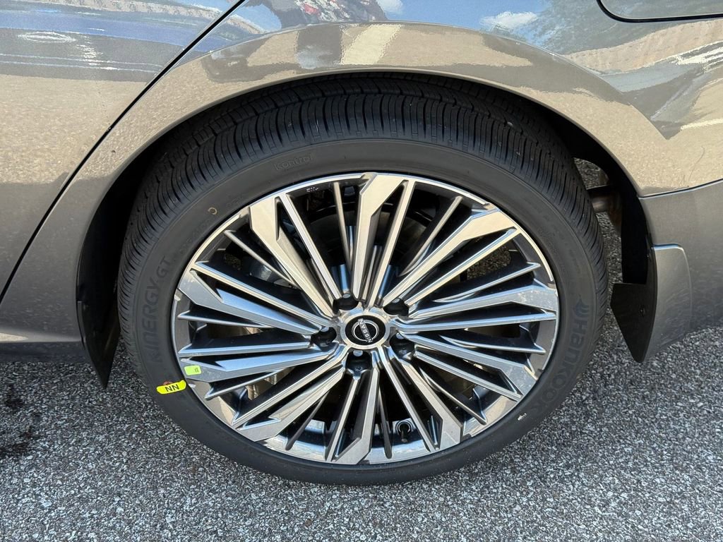 New 2025 Nissan Altima 2.5 SL image 13