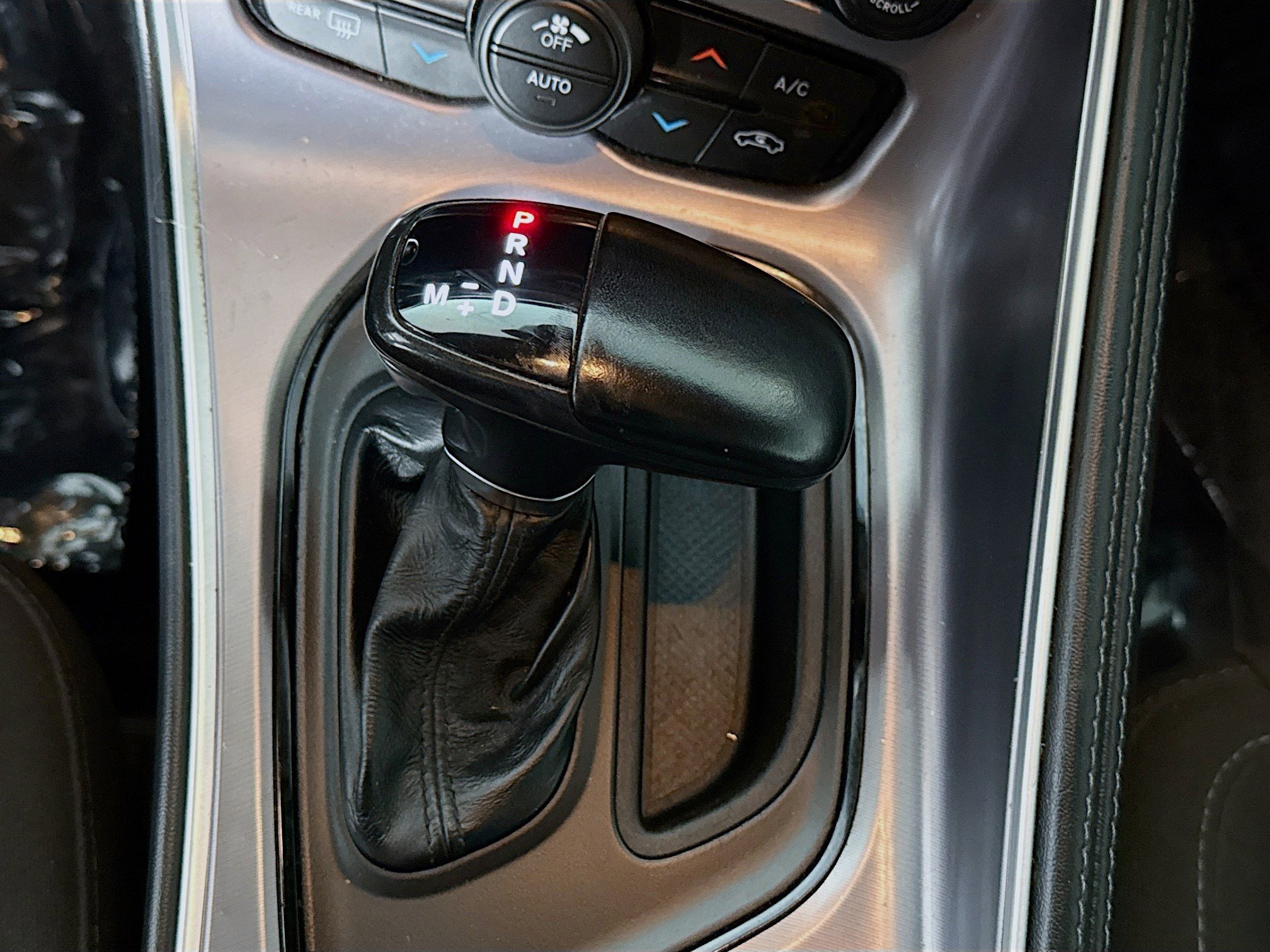 Used 2021 Dodge Challenger R/T w/ Blacktop Package image 20