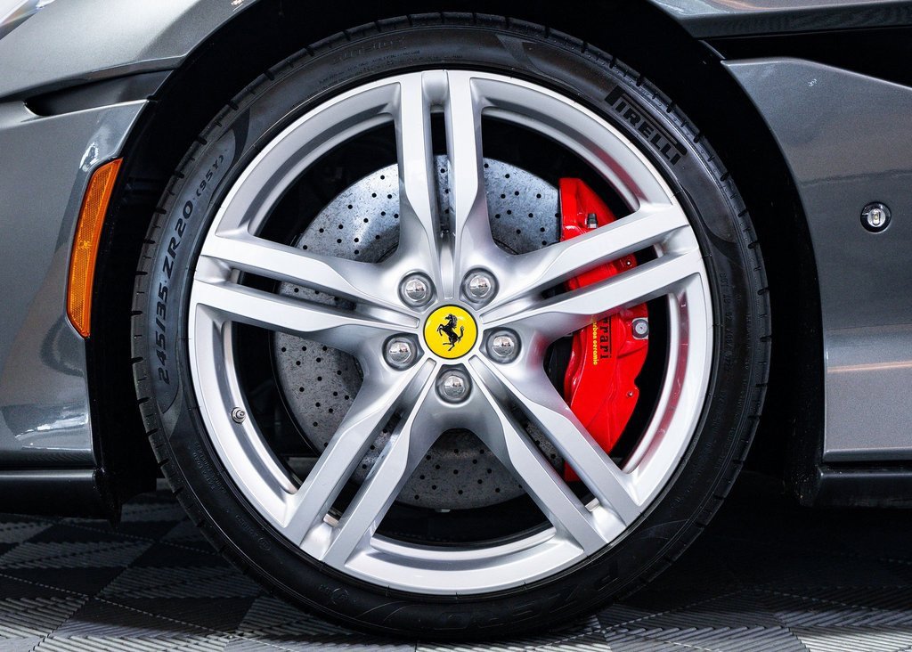 Certified 2023 Ferrari Portofino M image 9