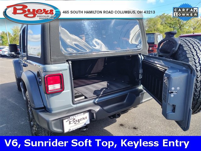 Used 2024 Jeep Wrangler Sport S image 8