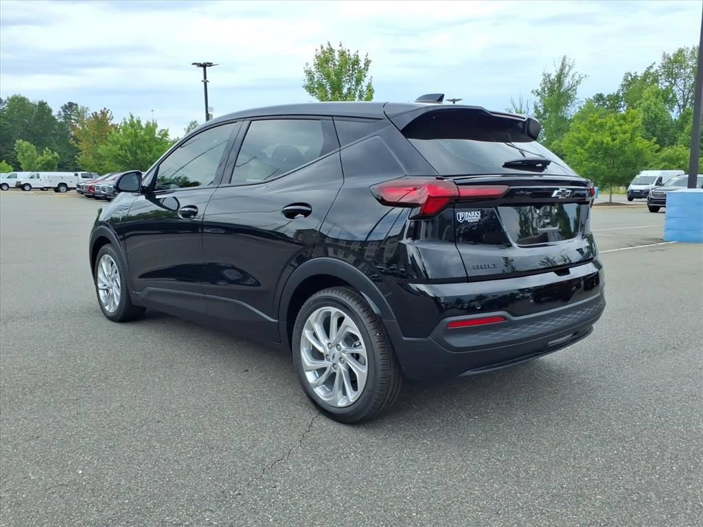 New 2027 Chevrolet Bolt LT FWD image 30
