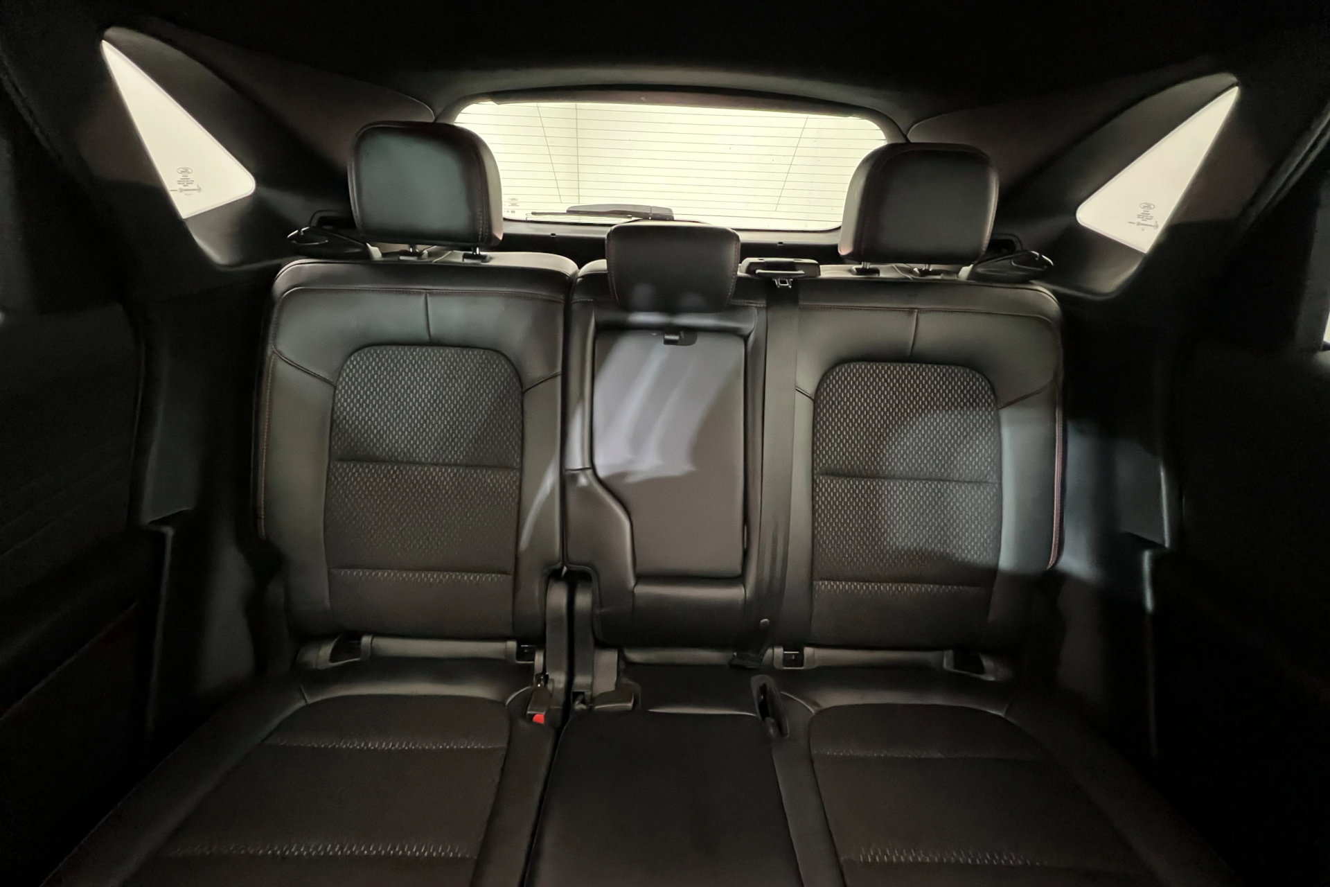 Used 2025 Ford Escape ST-Line image 26