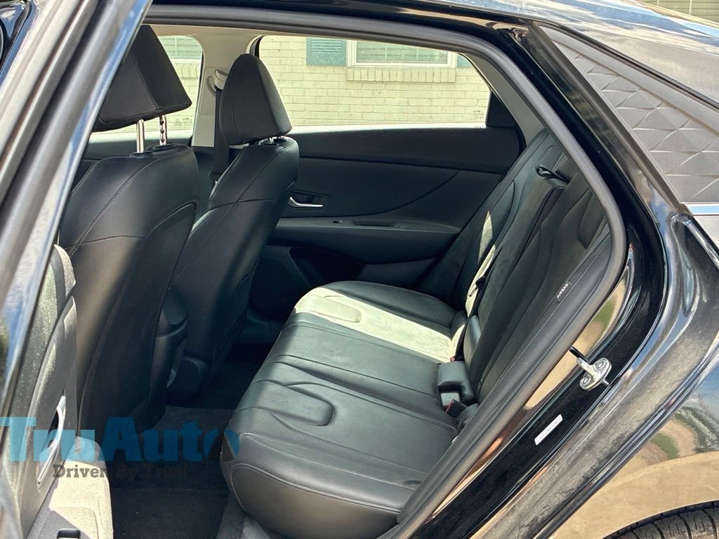 Used 2024 Hyundai Elantra Limited FWD image 38