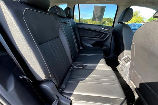 Used 2024 Volkswagen Tiguan Wolfsburg Edition image 25