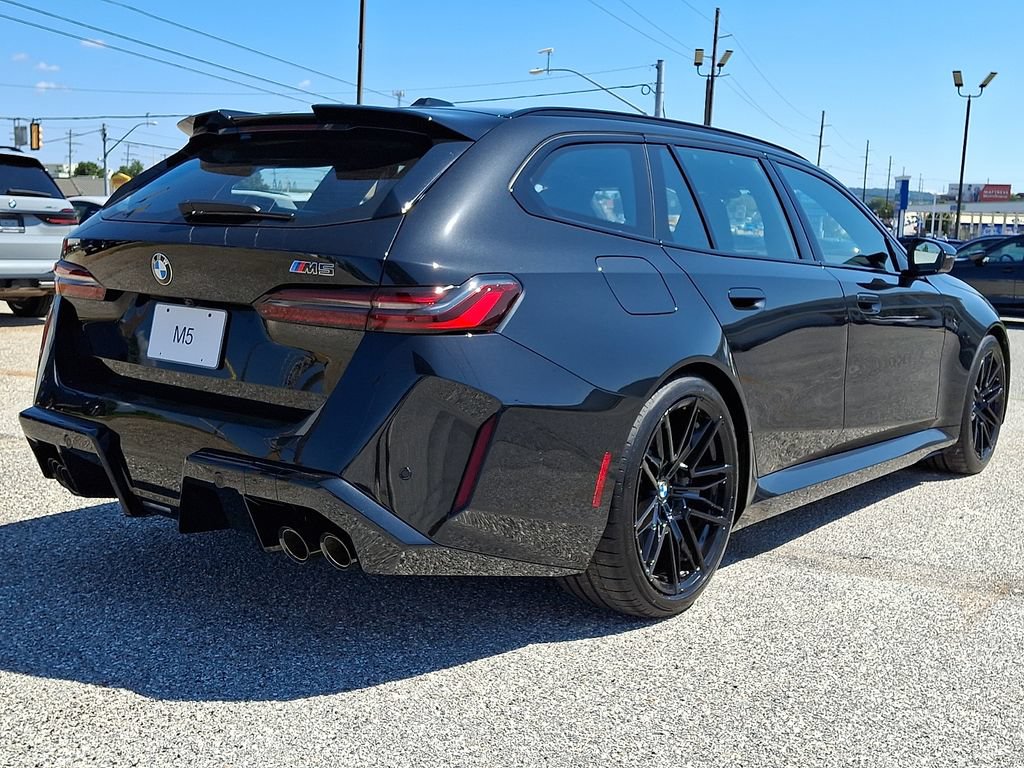 New 2027 BMW M5 Touring AWD/4WD image 7