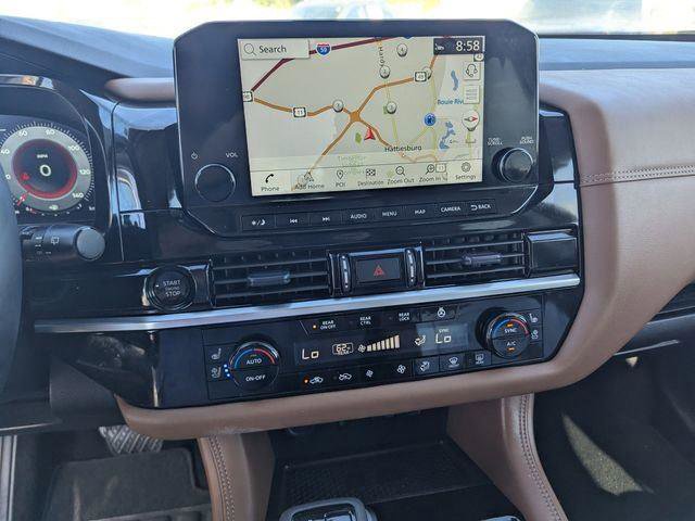 Used 2025 Nissan Pathfinder Platinum w/ Cargo Package image 24