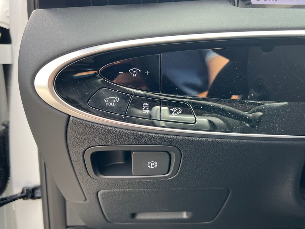 Used 2026 Genesis GV70 2.5T Select AWD/4WD image 30