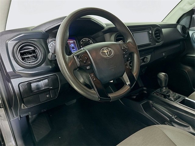 Used 2019 Toyota Tacoma SR image 9