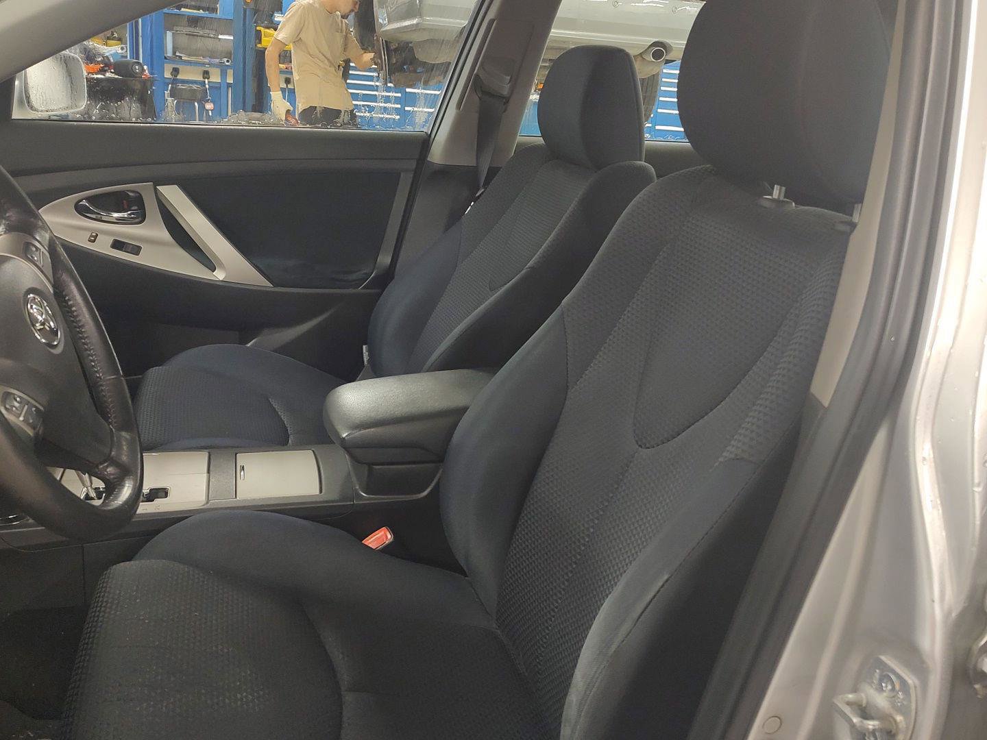 Used 2007 Toyota Camry CE FWD image 2