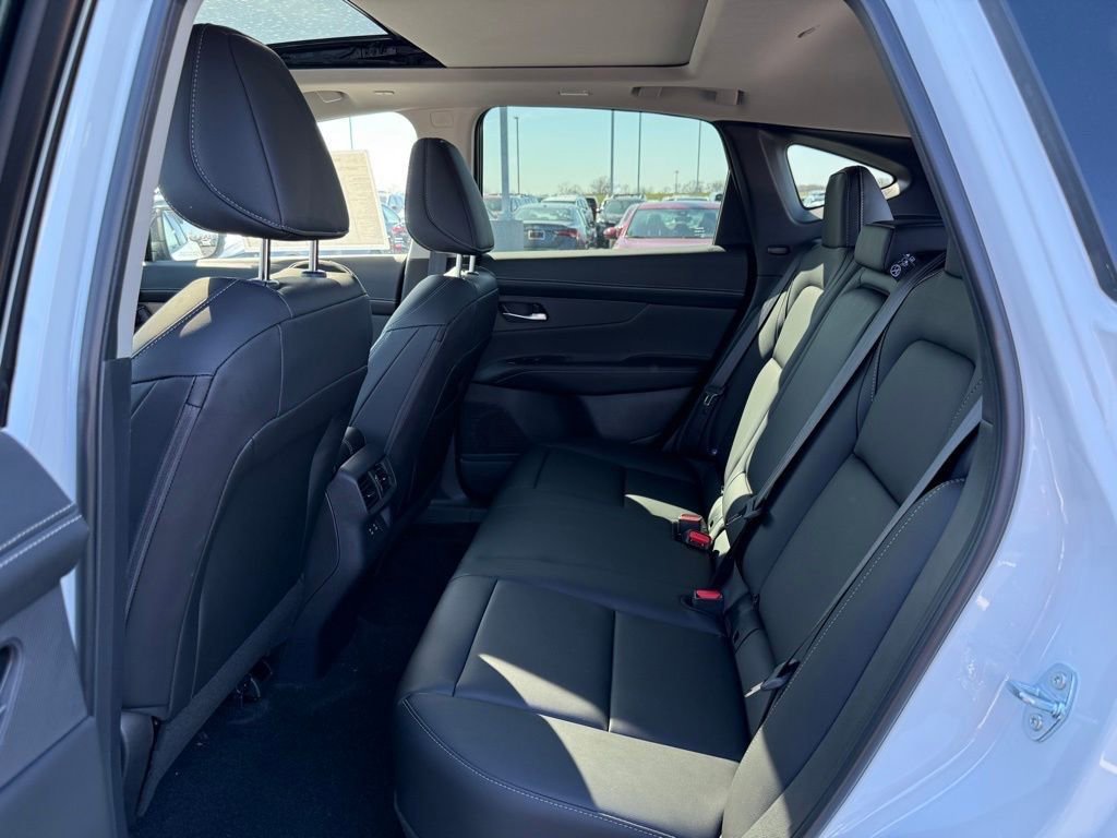 New 2025 Nissan Murano SL image 12